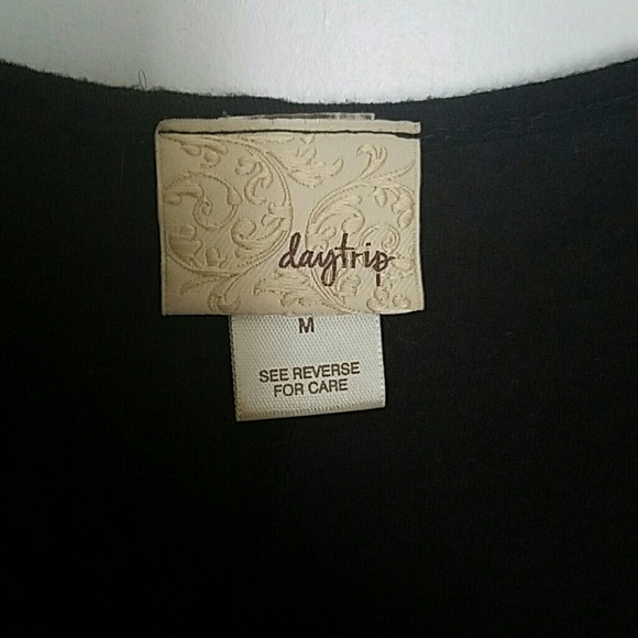 Top - Picture 2 of 4