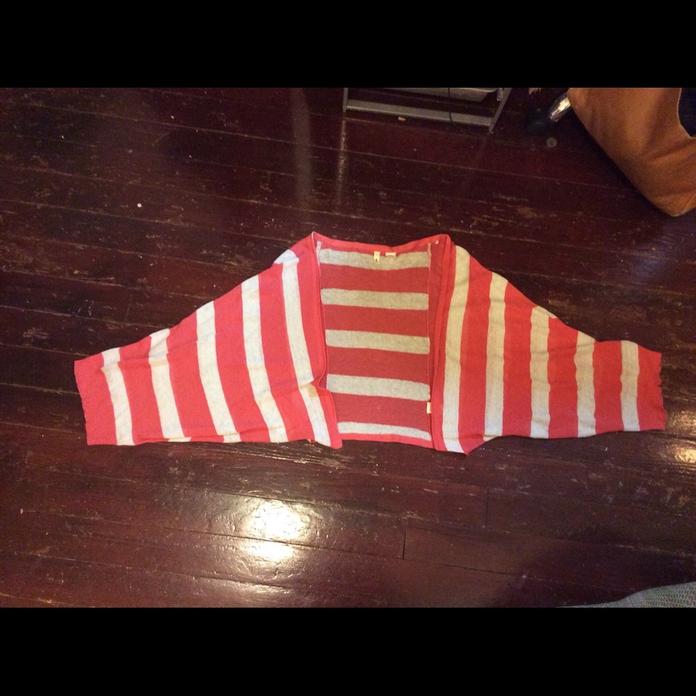 Moth Shrug. Size Small