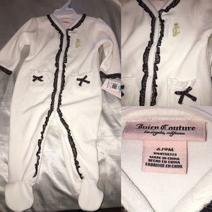 Baby clothes