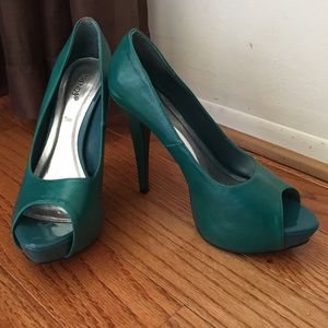 Green Heels 👠