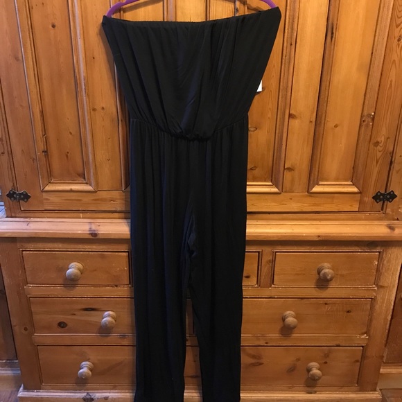 Jumpsuit - Picture 1 of 3