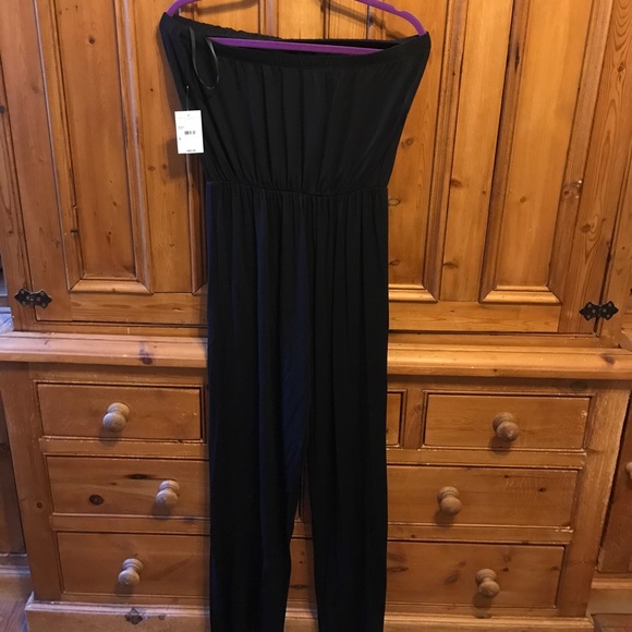 Jumpsuit - Picture 2 of 3