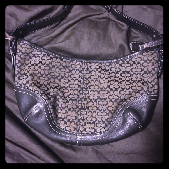 Perfect condition authentic Coach vintage bag - Picture 1 of 3