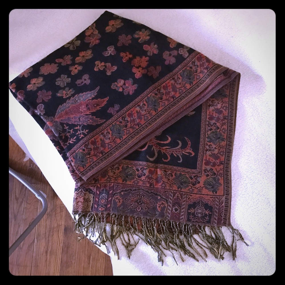NWOT Pashmina