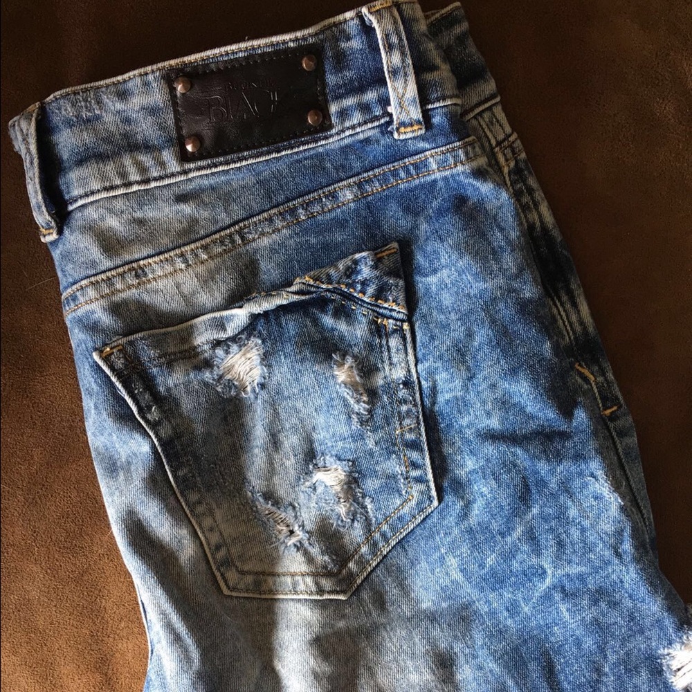 Distressed shorts, Buckle black