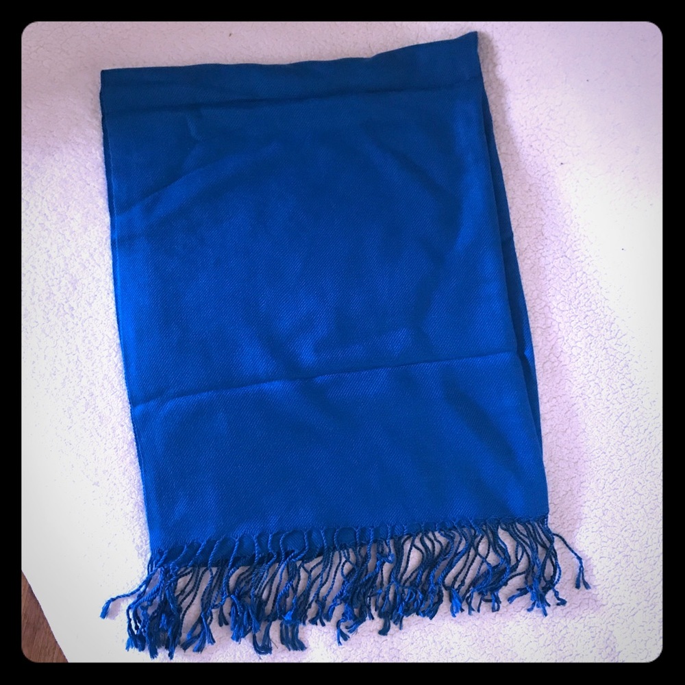 Pashmina Style Wrap