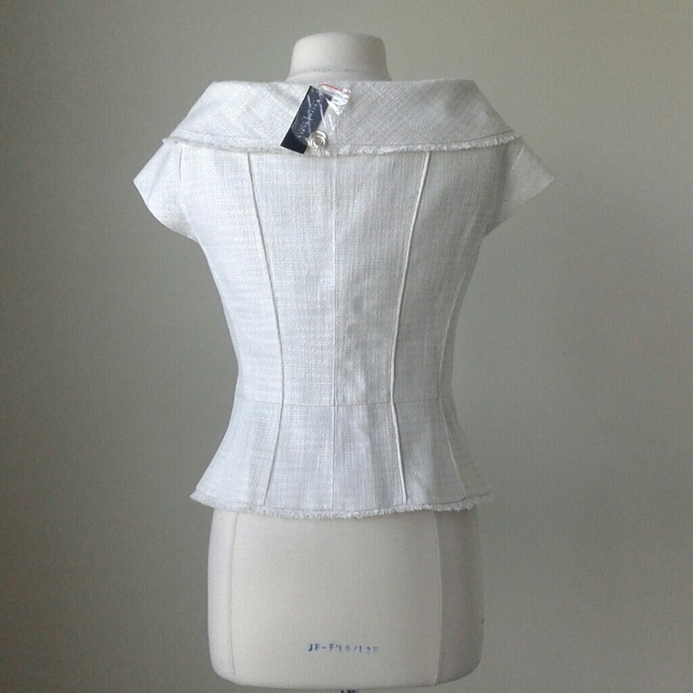 Tweed portrait collar ecru jacket SOLD!!! - Picture 3 of 3