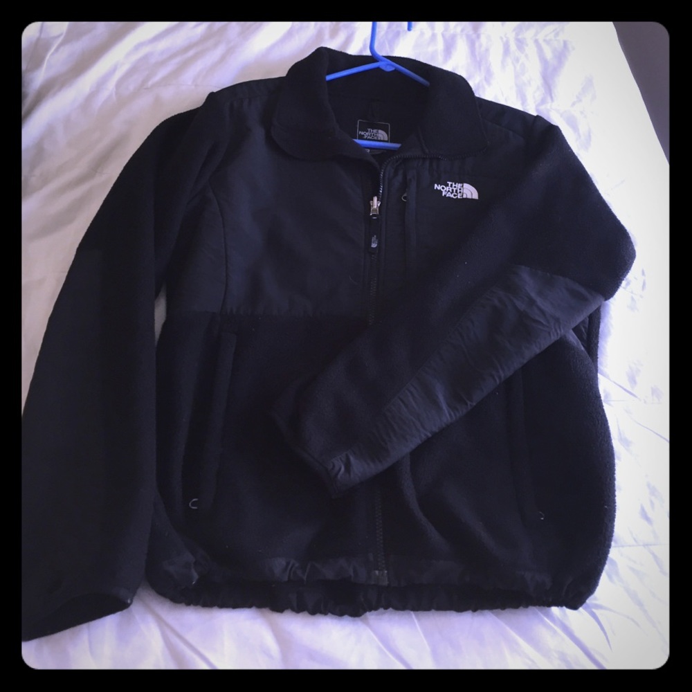 Black north face jacket