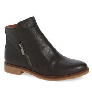 Lucky Brand Black Double Zip Ankle Booties