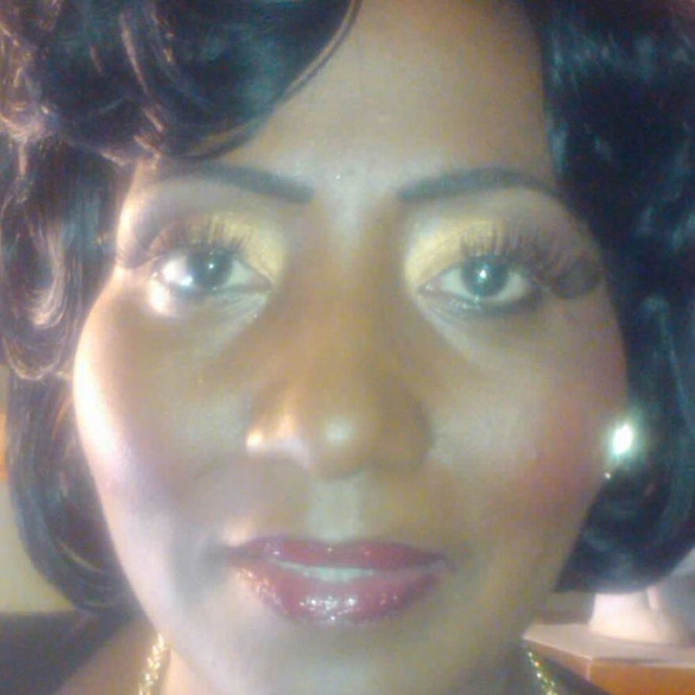 Meet your Posher, Gwendolyn