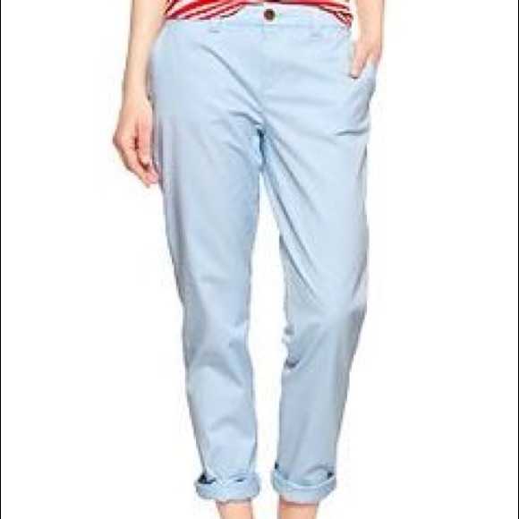 gap broken in straight khakis