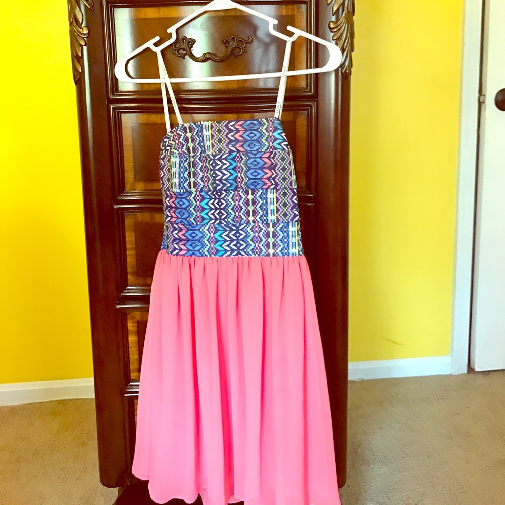 Stretchable strapless dress