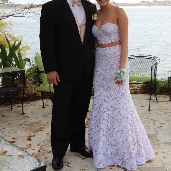 Prom Dress - Picture 2 of 8