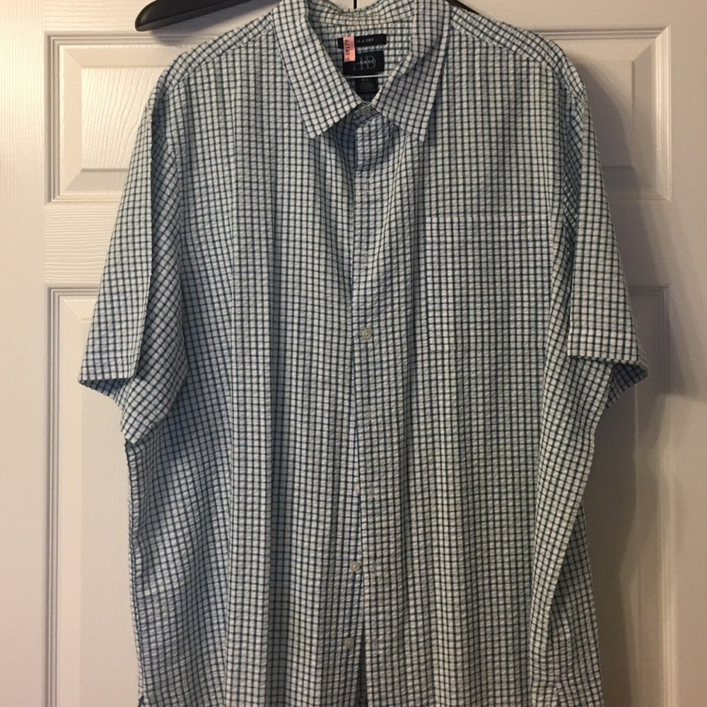 Casual lightweight shirt