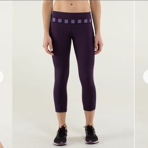 Lululemon Run Inspire Crop II Purple Size 6