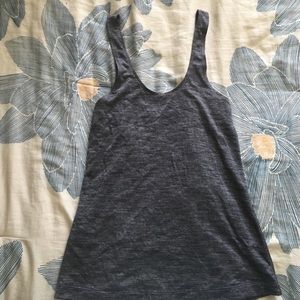 Lululemon tank top