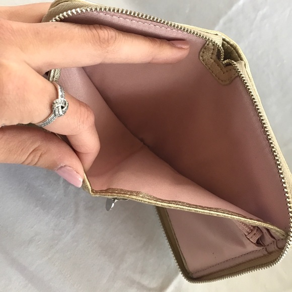 Authentic Coach Wristlet - Picture 4 of 4