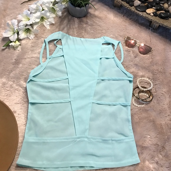 Sheer spring top - Picture 4 of 4