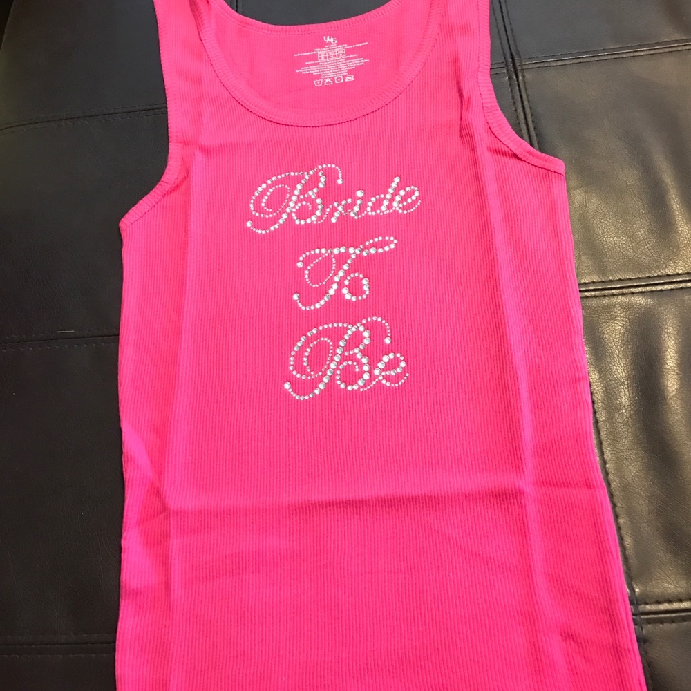 SALE🌹New Bride To Be tank top - Picture 1 of 3