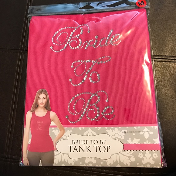 SALE🌹New Bride To Be tank top - Picture 3 of 3