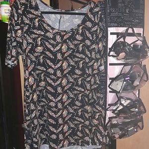 Lularoe Perfect T Size Large