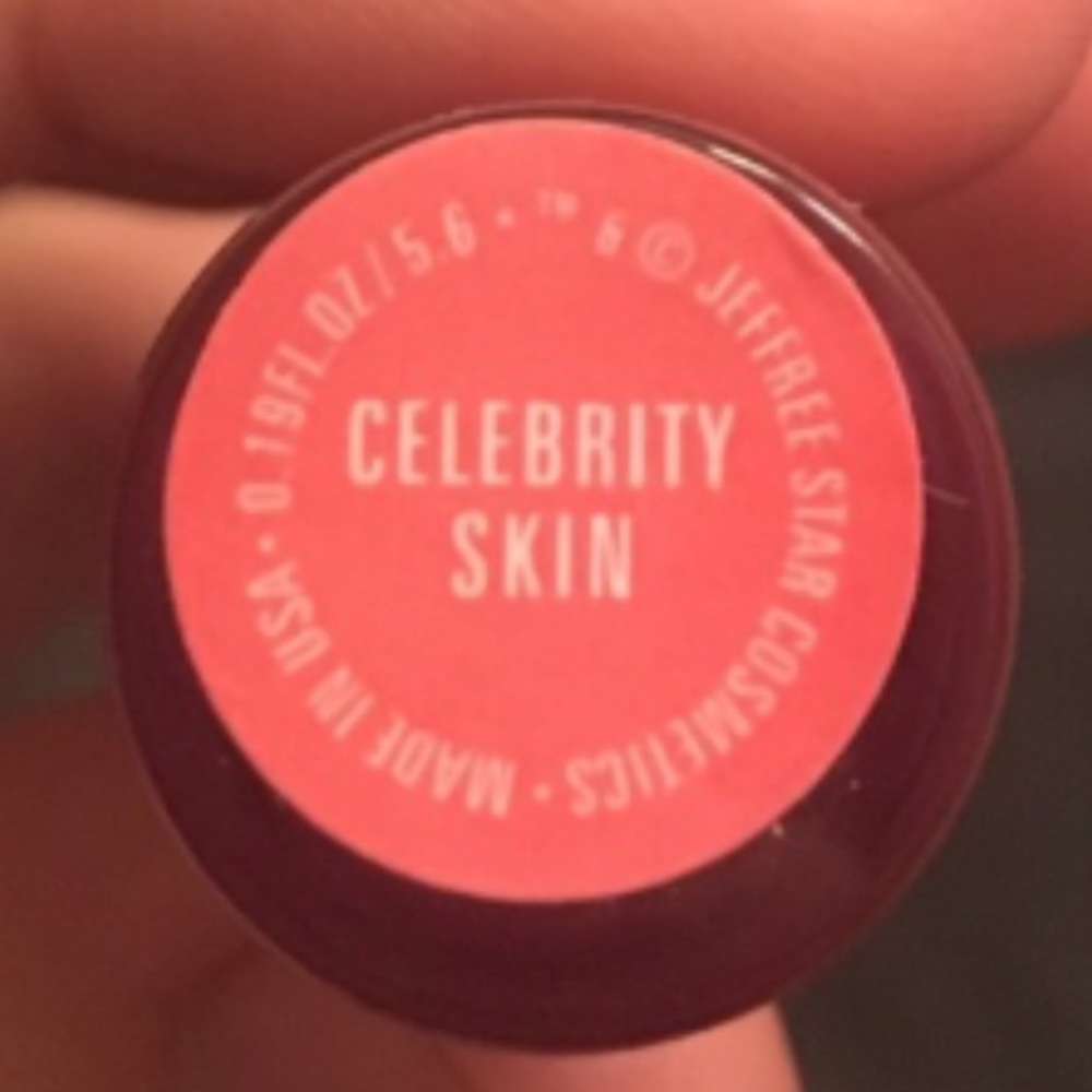 BE AWARE OF FAKE MAKEUP CLAIMED AS AUTHENTIC! - Picture 2 of 4