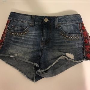 Jean shorts size 7