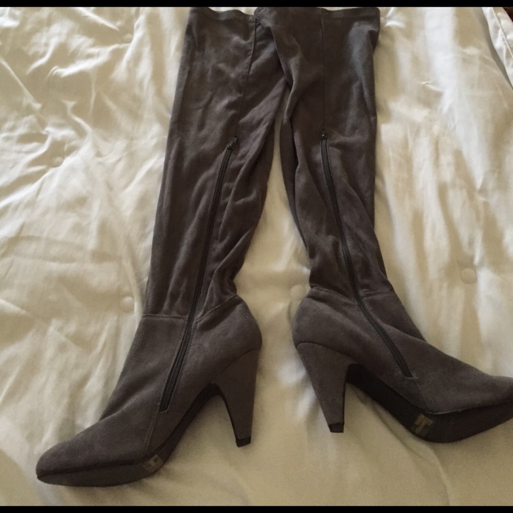 Beautiful over the calf suede boots!!!