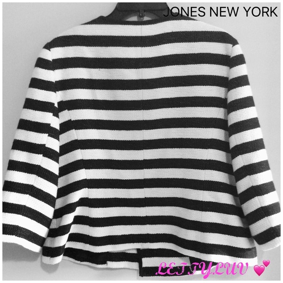 🌸JONES NEW YORK NAUTICAL JACKET🌸 - Picture 3 of 4