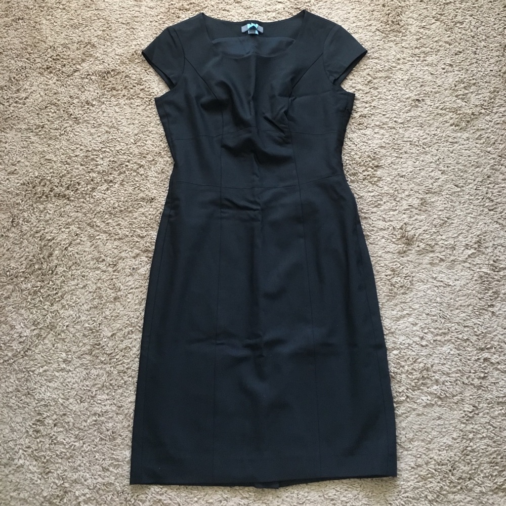 Black The Limited sheath dress with cap sleeves