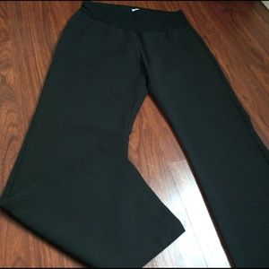 Two Hearts maternity dress pants S