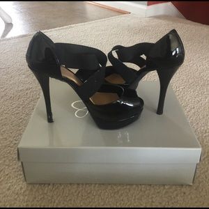 Patent leather black heels