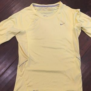 Nike top