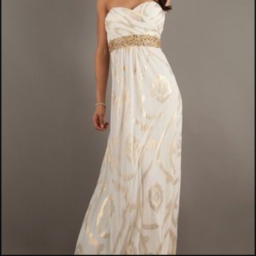 White and Gold Betsy&Adam prom dress PETITE