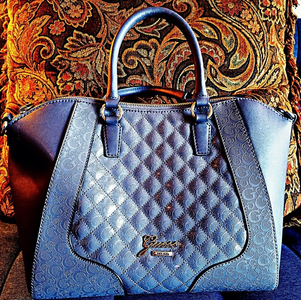 🚫ON HOLD🚫 Guess Brand Tote Bag