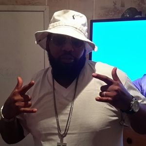 Meet your Posher, Dawnette