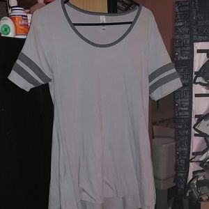 Lularoe Perfect T Small