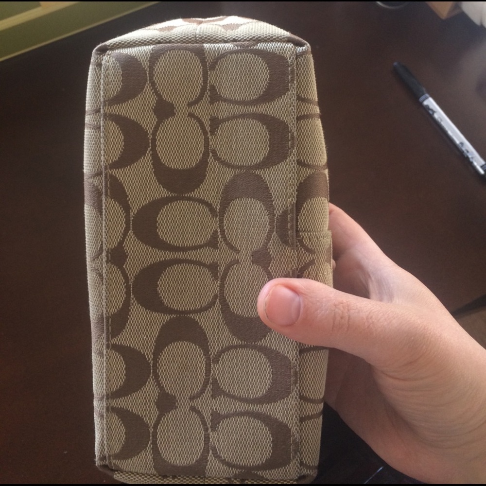 Authentic Coach Bag - Picture 3 of 4