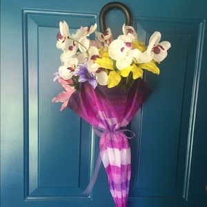 April showers bring May flowers #UmbrellaWreathes