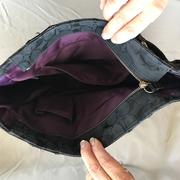 Authentic Coach Tote - Picture 4 of 4