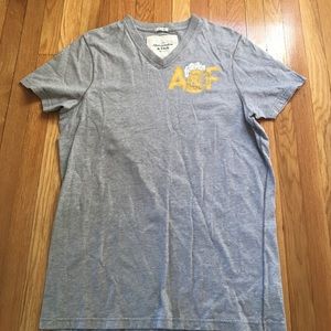 Men's Abercrombie and fitch tee