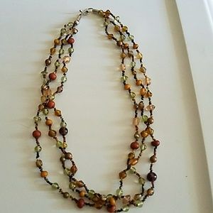 Statement necklace
