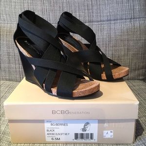 BCBGeneration Black Wedges
