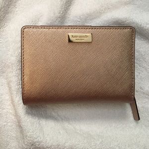 New Kate Spade - Newbury Lane rosegold wallet