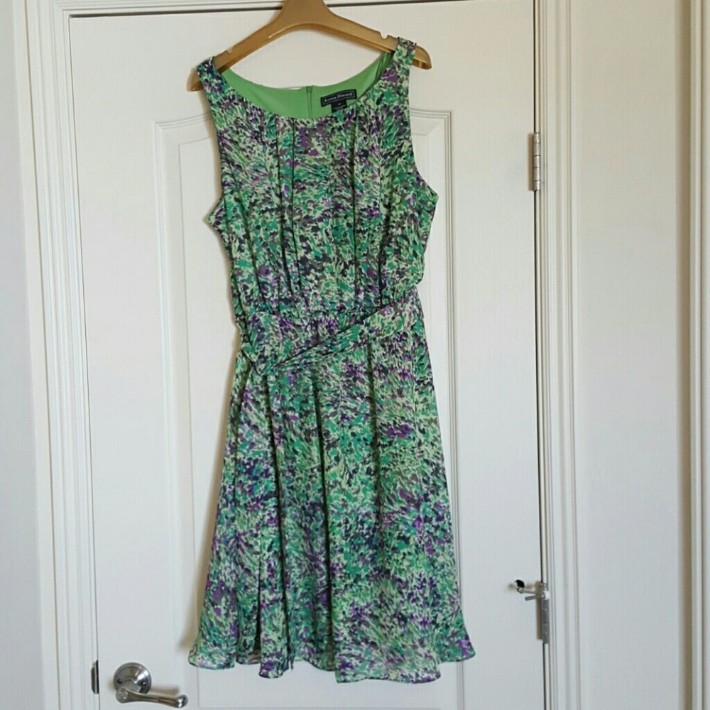 Dress w/ purple & green muted print - full skirt