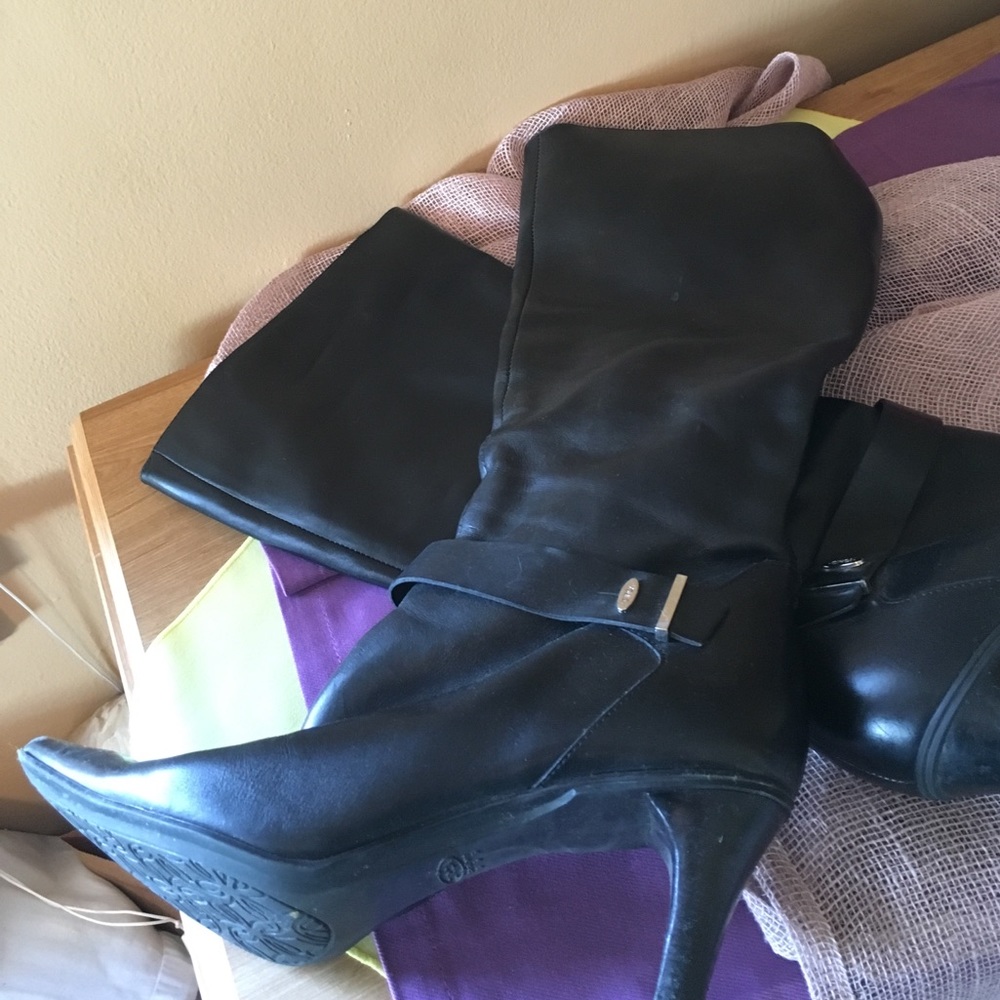 Black leather circa boots