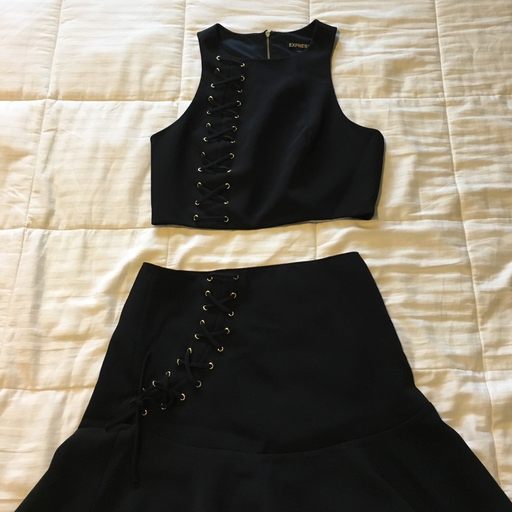 Two Piece Set with lace-up details Size 8