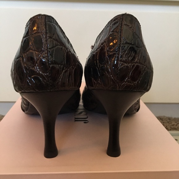 NWOB Brown Black Faux Croc Heels - Picture 3 of 4