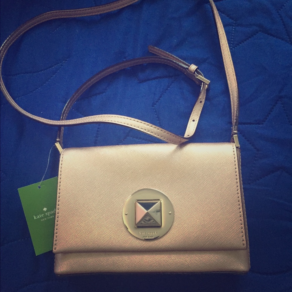 HP 🎉🎉 Kate spade rose gold cross body bag...