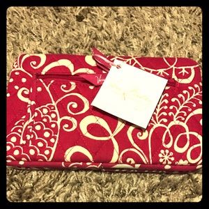 Vera Bradley opera wallet BNWT